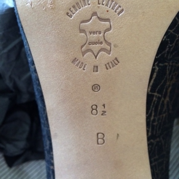 2" Amalfi Heels - Picture 4 of 7